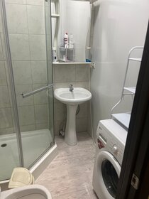 35 м², 1-комнатная квартира 1 650 ₽ в сутки - изображение 99