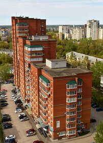 Купить трехкомнатную квартиру без отделки или требует ремонта в Омске - изображение 1