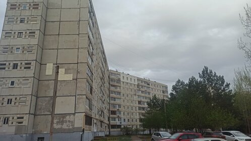 Купить двухкомнатную квартиру с отделкой на улице Дзержинского в Сургуте - изображение 2