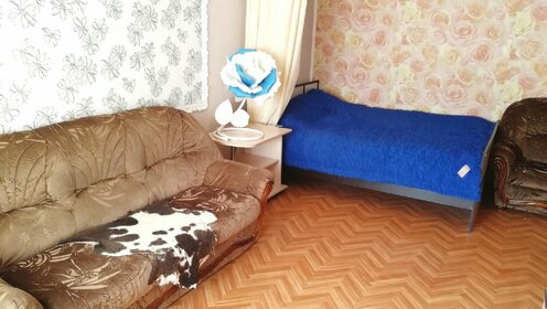 45 м², 2-комнатная квартира 1 300 ₽ в сутки - изображение 61