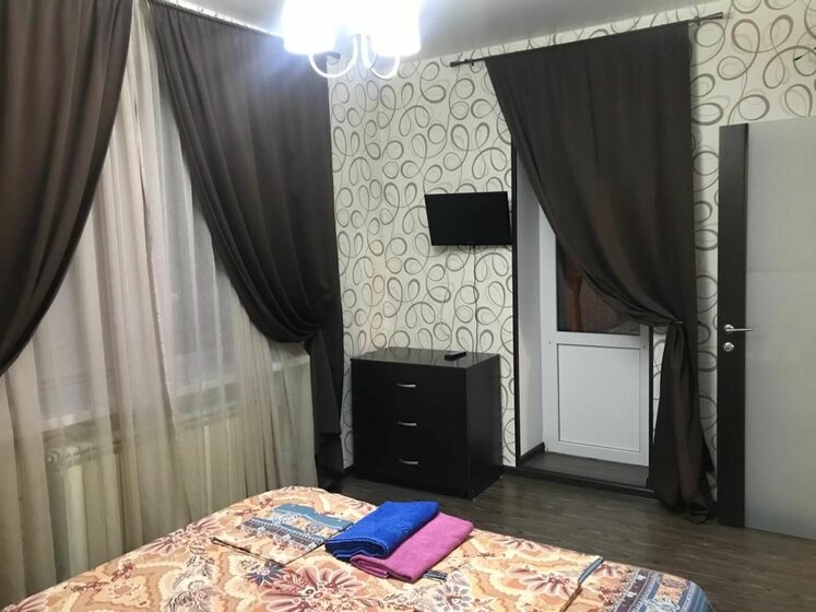 52 м², 2-комнатная квартира 2 380 ₽ в сутки - изображение 1