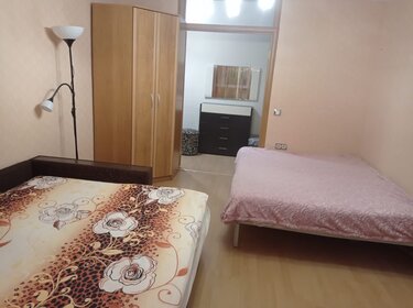 60 м², 2-комнатная квартира 2 490 ₽ в сутки - изображение 50