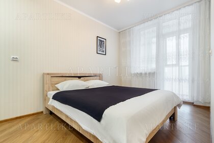 35 м², 1-комнатная квартира 2 290 ₽ в сутки - изображение 80