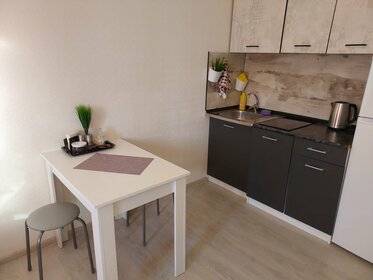 27 м², квартира-студия 2 600 ₽ в сутки - изображение 32