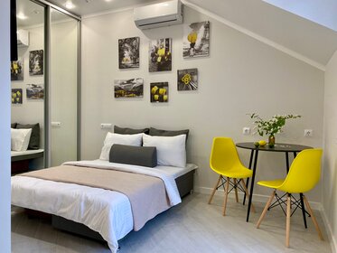 23 м², квартира-студия 4 300 ₽ в сутки - изображение 36