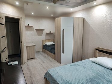 40 м², 1-комнатная квартира 2 400 ₽ в сутки - изображение 37