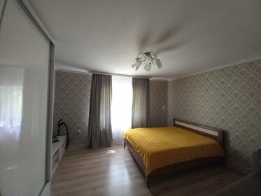 15 м², квартира-студия 1 650 ₽ в сутки - изображение 10