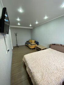 40 м², 1-комнатная квартира 2 300 ₽ в сутки - изображение 44