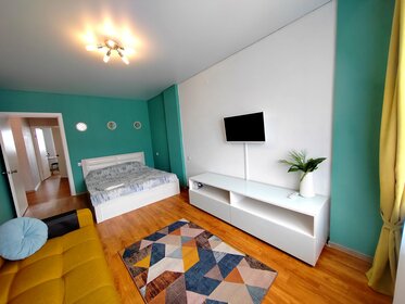 30 м², квартира-студия 2 500 ₽ в сутки - изображение 70