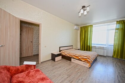 33 м², 1-комнатная квартира 2 000 ₽ в сутки - изображение 62