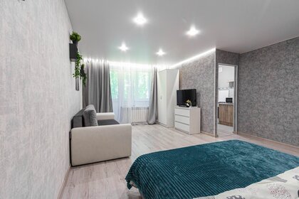 60 м², 2-комнатная квартира 2 600 ₽ в сутки - изображение 102