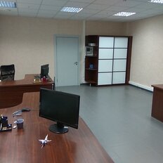 4,5 м², юридический адрес - изображение 1