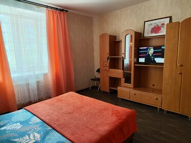 42 м², 1-комнатная квартира 1 800 ₽ в сутки - изображение 113