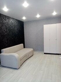 33 м², квартира-студия 3 600 ₽ в сутки - изображение 35