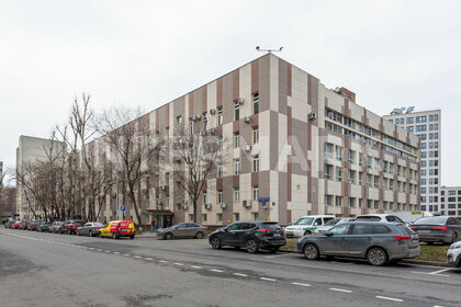 Снять квартиру с высокими потолками в районе Басманный в Москве и МО - изображение 26