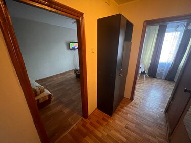38 м², 1-комнатная квартира 2 200 ₽ в сутки - изображение 38