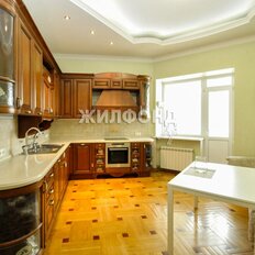 Квартира 148 м², 3-комнатная - изображение 2