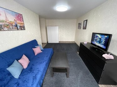 57 м², 3-комнатная квартира 4 990 ₽ в сутки - изображение 89