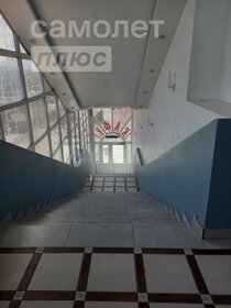 Купить трехкомнатную квартиру рядом с рекой у метро Проспект Славы (фиолетовая ветка) в Санкт-Петербурге и ЛО - изображение 37