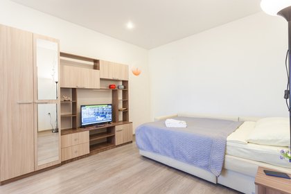 45 м², 2-комнатная квартира 2 200 ₽ в сутки - изображение 55