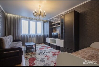 40 м², 1-комнатная квартира 1 900 ₽ в сутки - изображение 54