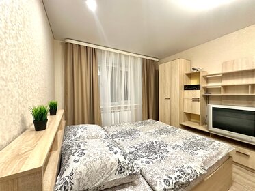 35 м², 1-комнатная квартира 1 700 ₽ в сутки - изображение 56