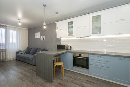 62 м², 2-комнатная квартира 2 390 ₽ в сутки - изображение 108