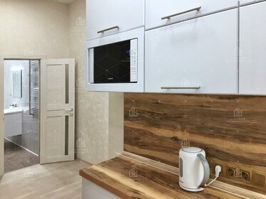 38 м², 1-комнатная квартира 2 300 ₽ в сутки - изображение 76