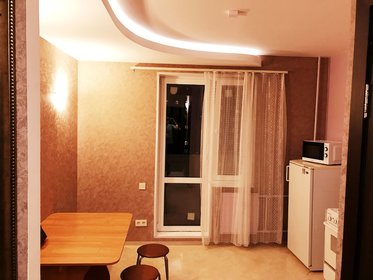 45 м², 1-комнатная квартира 3 500 ₽ в сутки - изображение 90