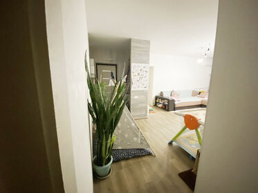 Купить трехкомнатную квартиру в ЖК «Смородина» в Екатеринбурге - изображение 26