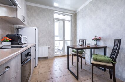 49 м², 1-комнатная квартира 2 190 ₽ в сутки - изображение 56