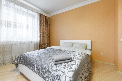 70 м², 2-комнатная квартира 3 300 ₽ в сутки - изображение 113