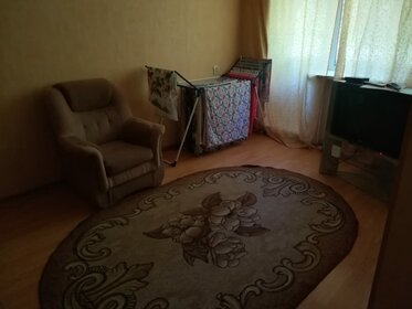 52 м², 1-комнатная квартира 2 700 ₽ в сутки - изображение 45