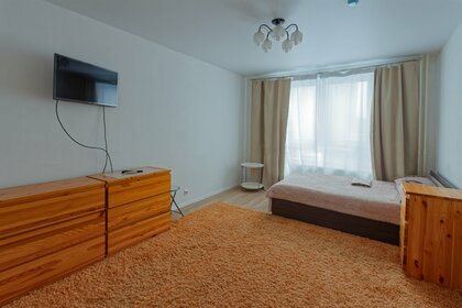 40 м², 1-комнатная квартира 3 100 ₽ в сутки - изображение 45