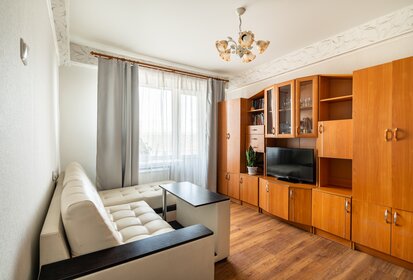 33 м², 1-комнатная квартира 2 600 ₽ в сутки - изображение 111
