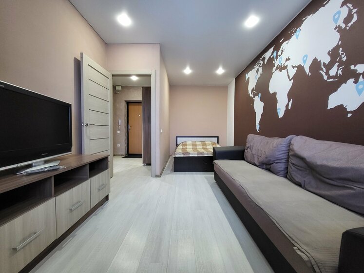 36 м², 1-комнатная квартира 1 800 ₽ в сутки - изображение 1