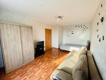 45 м², 2-комнатная квартира 2 200 ₽ в сутки - изображение 72