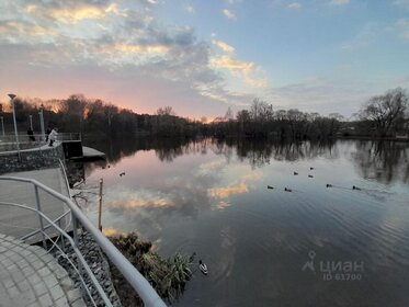 Купить двухкомнатную квартиру с парковкой в жилом районе «Республики 205» в Тюмени - изображение 11