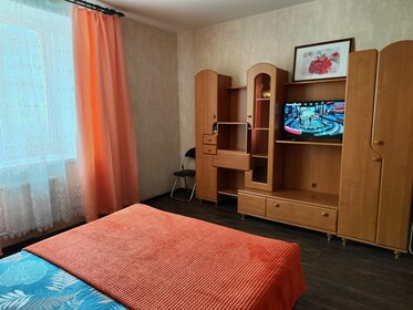 42 м², 1-комнатная квартира 1 800 ₽ в сутки - изображение 111