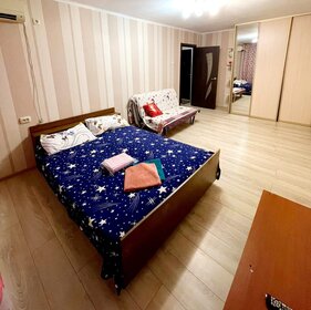 70 м², 3-комнатная квартира 4 500 ₽ в сутки - изображение 82