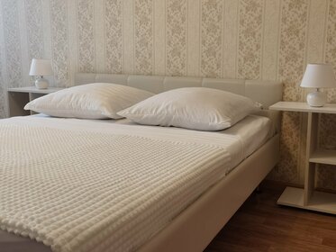 41 м², 1-комнатная квартира 2 500 ₽ в сутки - изображение 8