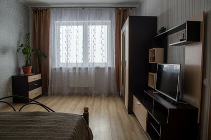 40 м², 1-комнатная квартира 1 800 ₽ в сутки - изображение 55