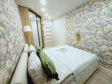 45 м², 2-комнатная квартира 2 190 ₽ в сутки - изображение 42