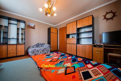 62 м², 2-комнатная квартира 2 500 ₽ в сутки - изображение 27