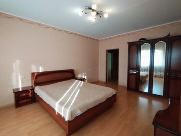 42 м², 1-комнатная квартира 1 700 ₽ в сутки - изображение 36