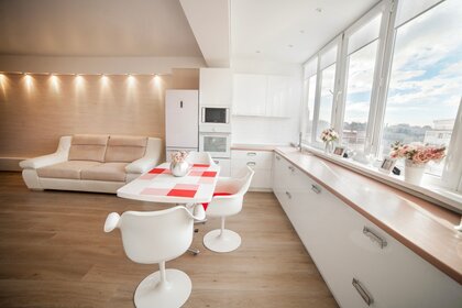 60 м², 2-комнатная квартира 2 100 ₽ в сутки - изображение 11