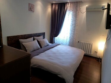 58 м², 2-комнатная квартира 2 300 ₽ в сутки - изображение 76