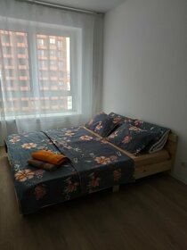 65 м², 3-комнатная квартира 4 399 ₽ в сутки - изображение 83