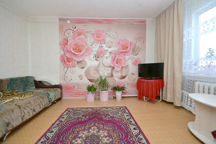 Купить квартиру без отделки или требует ремонта в Артёмовском - изображение 42