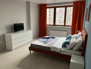 64 м², 2-комнатная квартира 3 400 ₽ в сутки - изображение 122